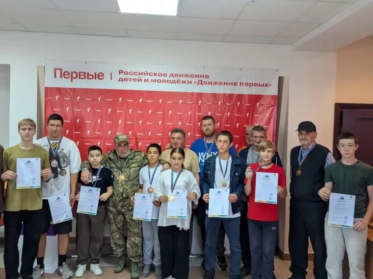 ♟️ В Усть-Джегутинском районе прошёл шахматный турнир в рамках марафона «Сила России»

29 июля на ба