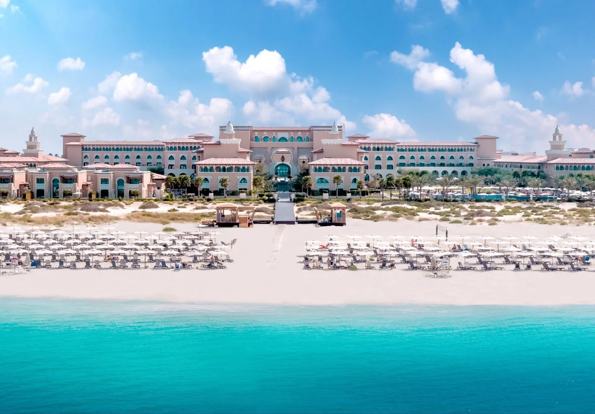 🏝 Пляж из топ-50 мира… и он находится не на Мальдивах 😍