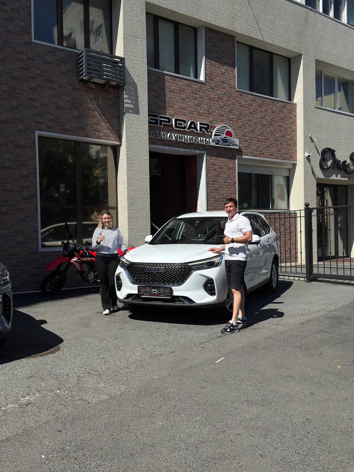 Haval М6 2023 из Китая за 1.19 млн ₽