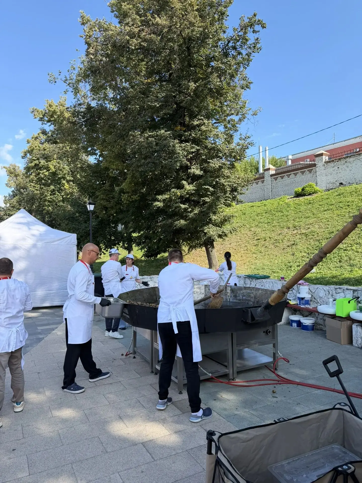 Гастрофестиваль на Лыбедском бульваре: праздник вкуса и ремесленного мастерства
