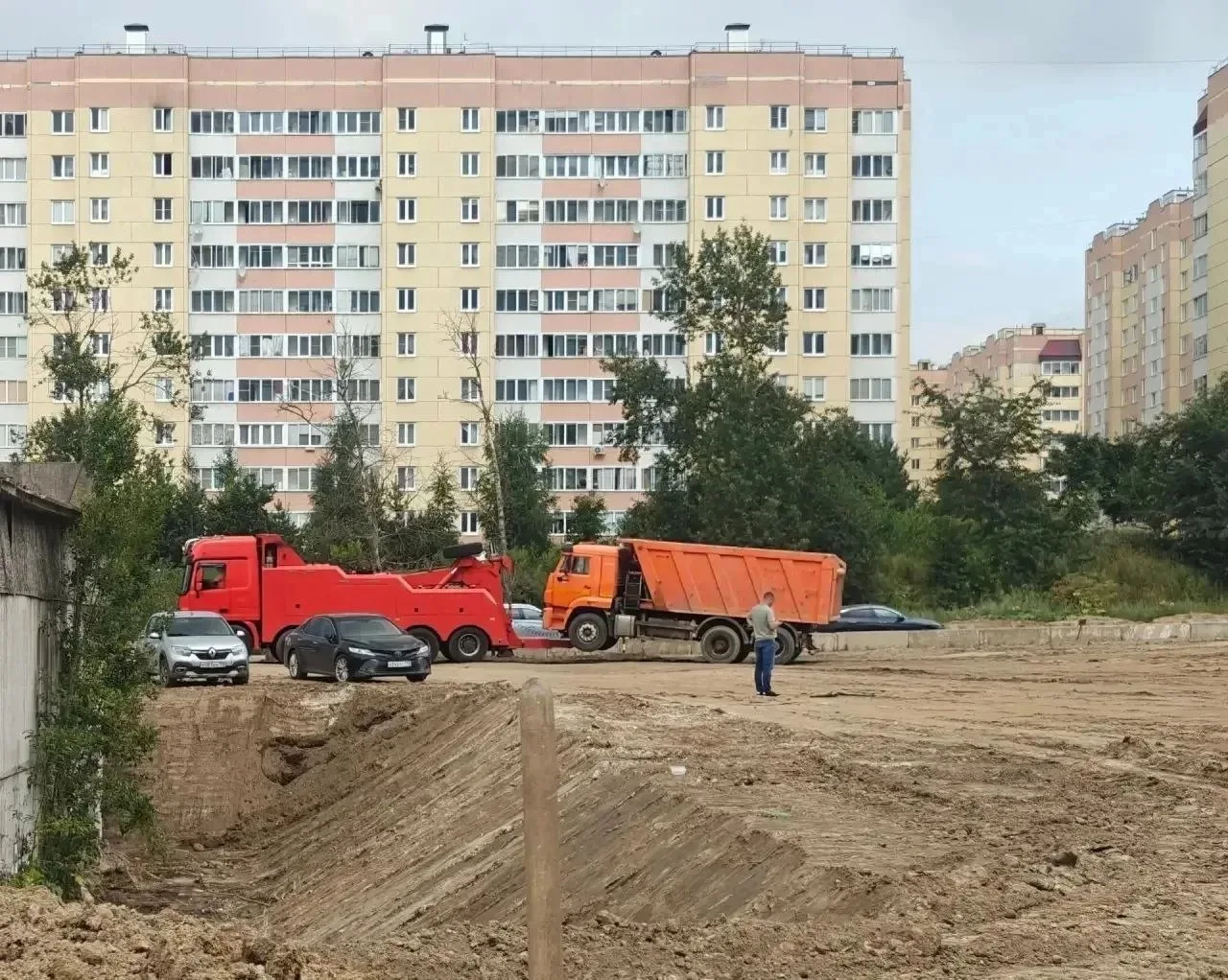 ♻️ Незаконную свалку ликвидировали во Всеволожском районе

В Колтушах во время совместного рейда эко