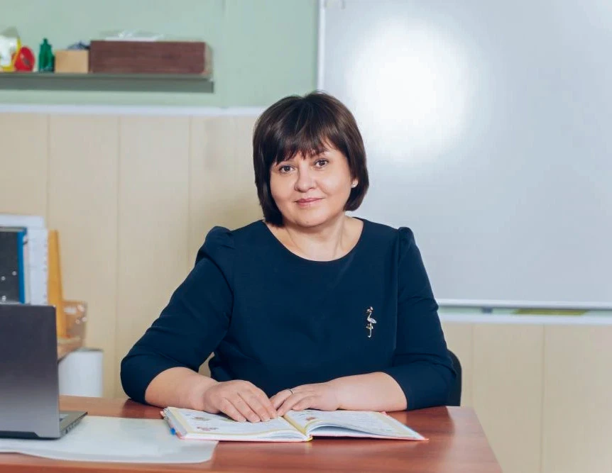 🌷 Начинаем нашу традиционную летнюю рубрику, в которой будем знакомить вас с нашими замечательными 