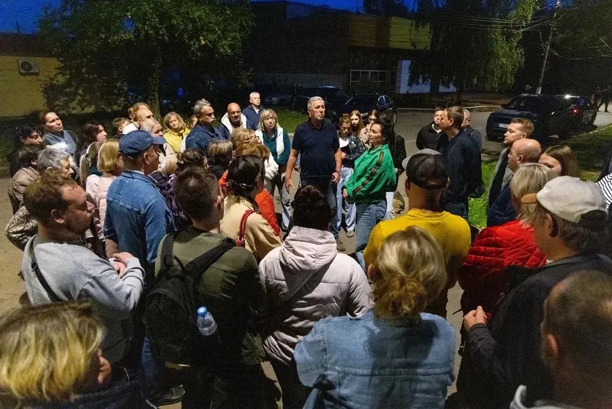 В Лобне случилась беда. В многоквартирном доме в Научном городке произошел пожар.