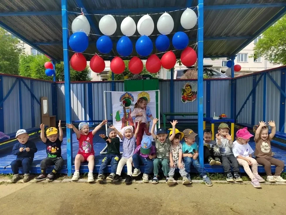 🌼 Вот и подошла к концу вторая неделя лета, такого долгожданного для ребят, веселого и насыщенного 