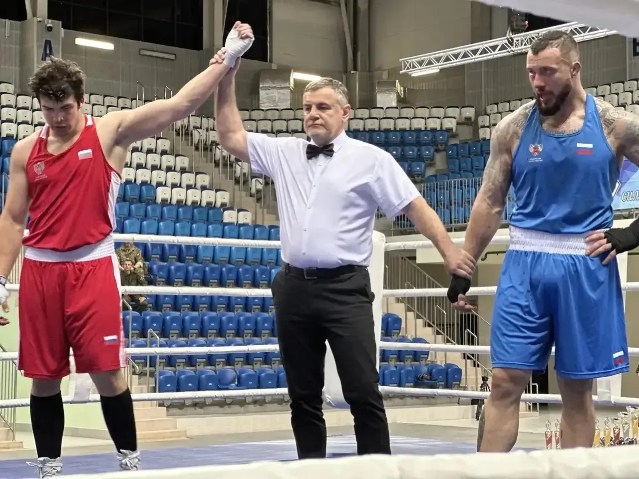 🥊 Спортивная слава московской полиции!  Команда ГУ МВД России по г. Москве достойно представила стол