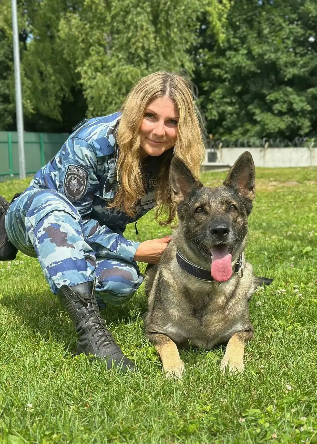 👮🐕 Полицейский‑кинолог из Брянска Галина Гасс со своей напарницей — немецкой овчаркой Брендой — во
