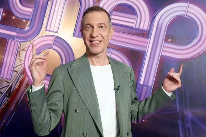 Умер телеведущий и музыкальный критик Сергей Соседов.