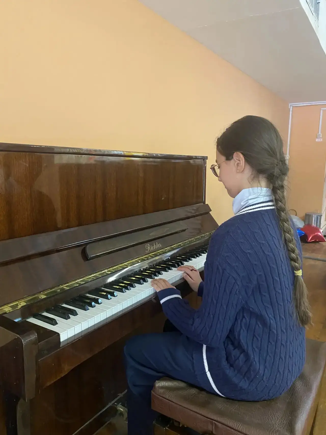 🎶 Весна, зазвучавшая в клавишах!  26 марта в отделении начальной школы прошел поистине волшебный веч