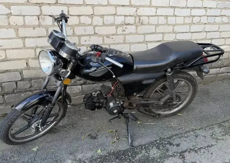 🏍 Два парня 15 и 18 лет украли мотоцикл из сарая в Лебедяни. Его там оставил другой подросток, кото