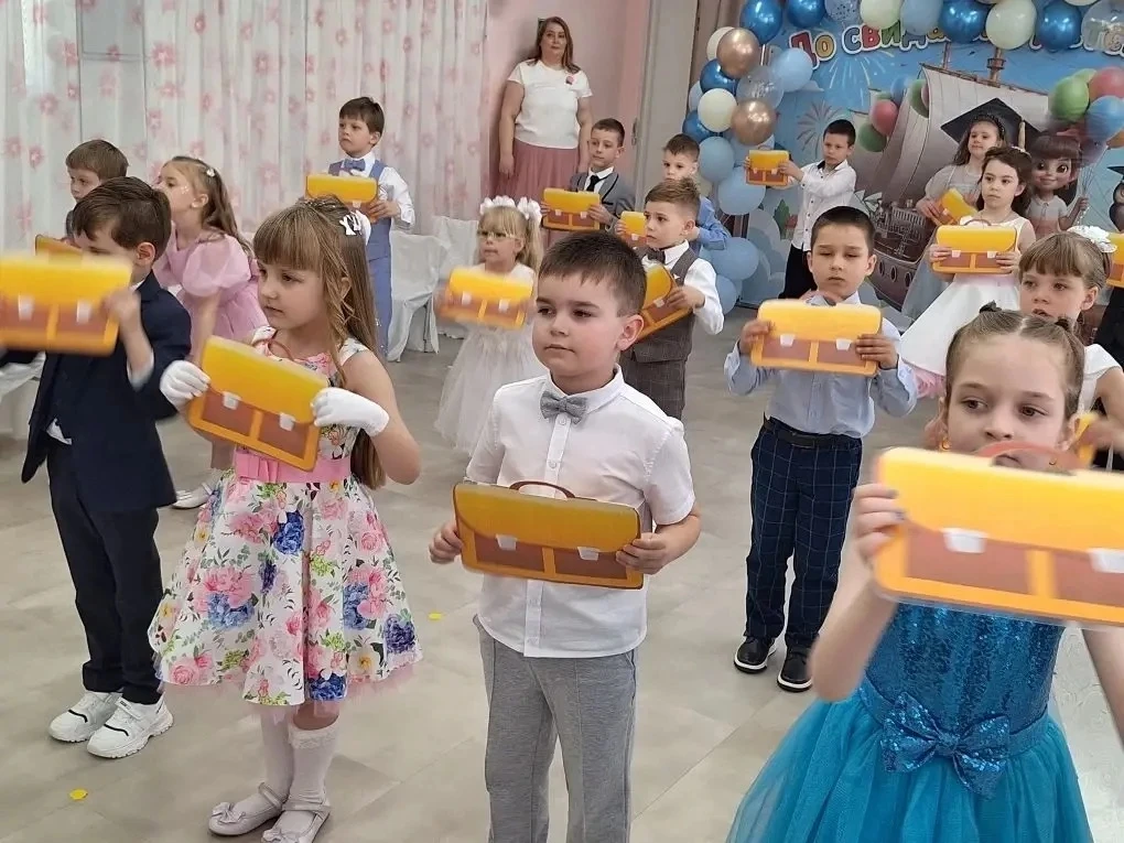 Выпускной в детском саду — это трогательный и волнительный праздник, который символизир...