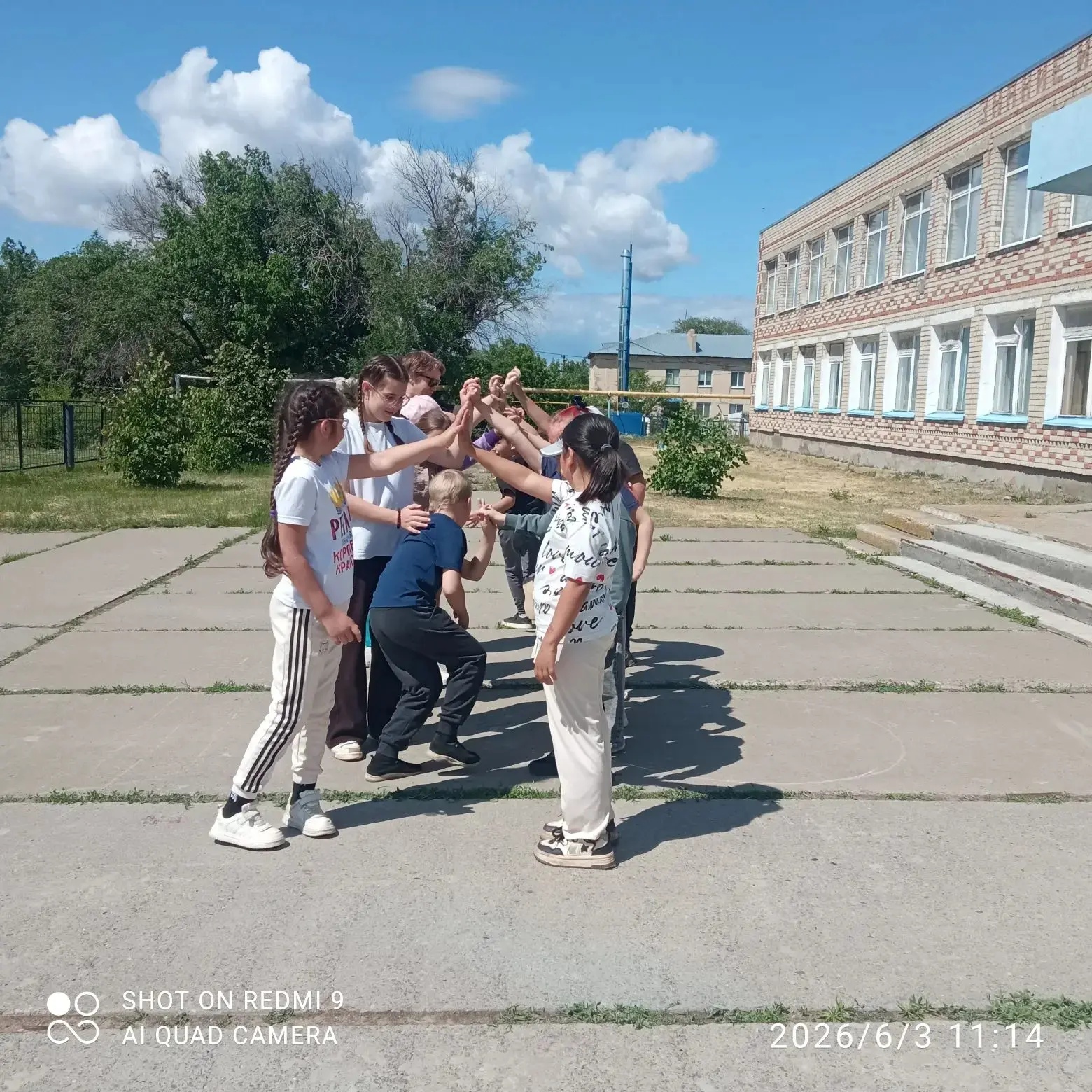 Третий день лагерной смены прошёл в рамках тематического дня «Национальные игры и забав...
