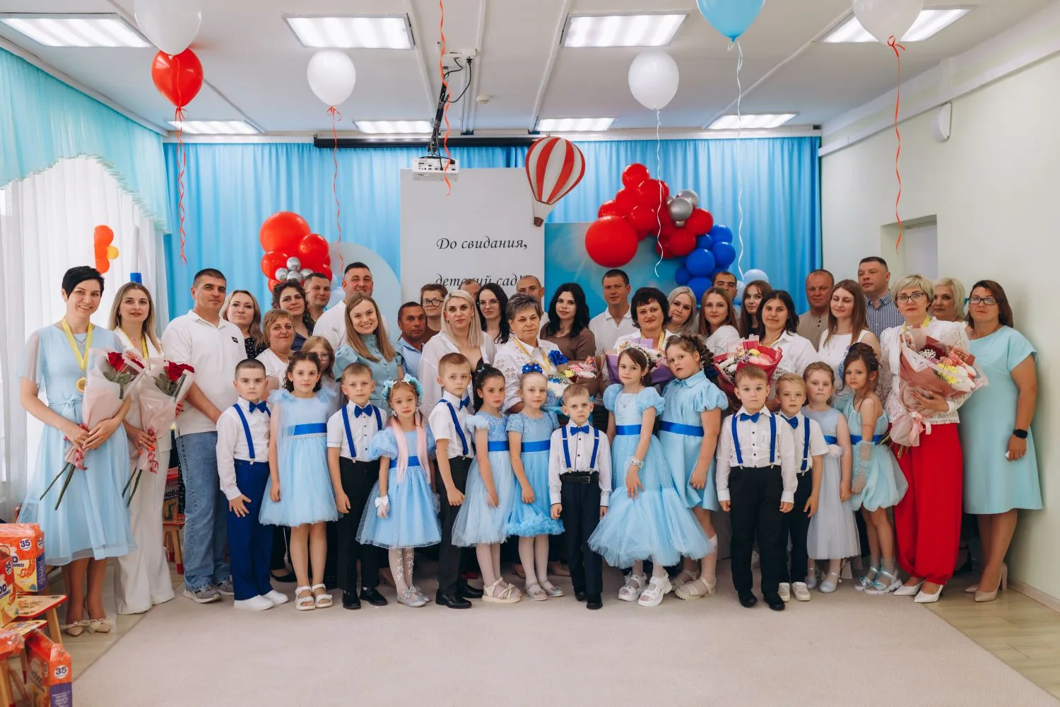 Прозвонит звонок весёлый,