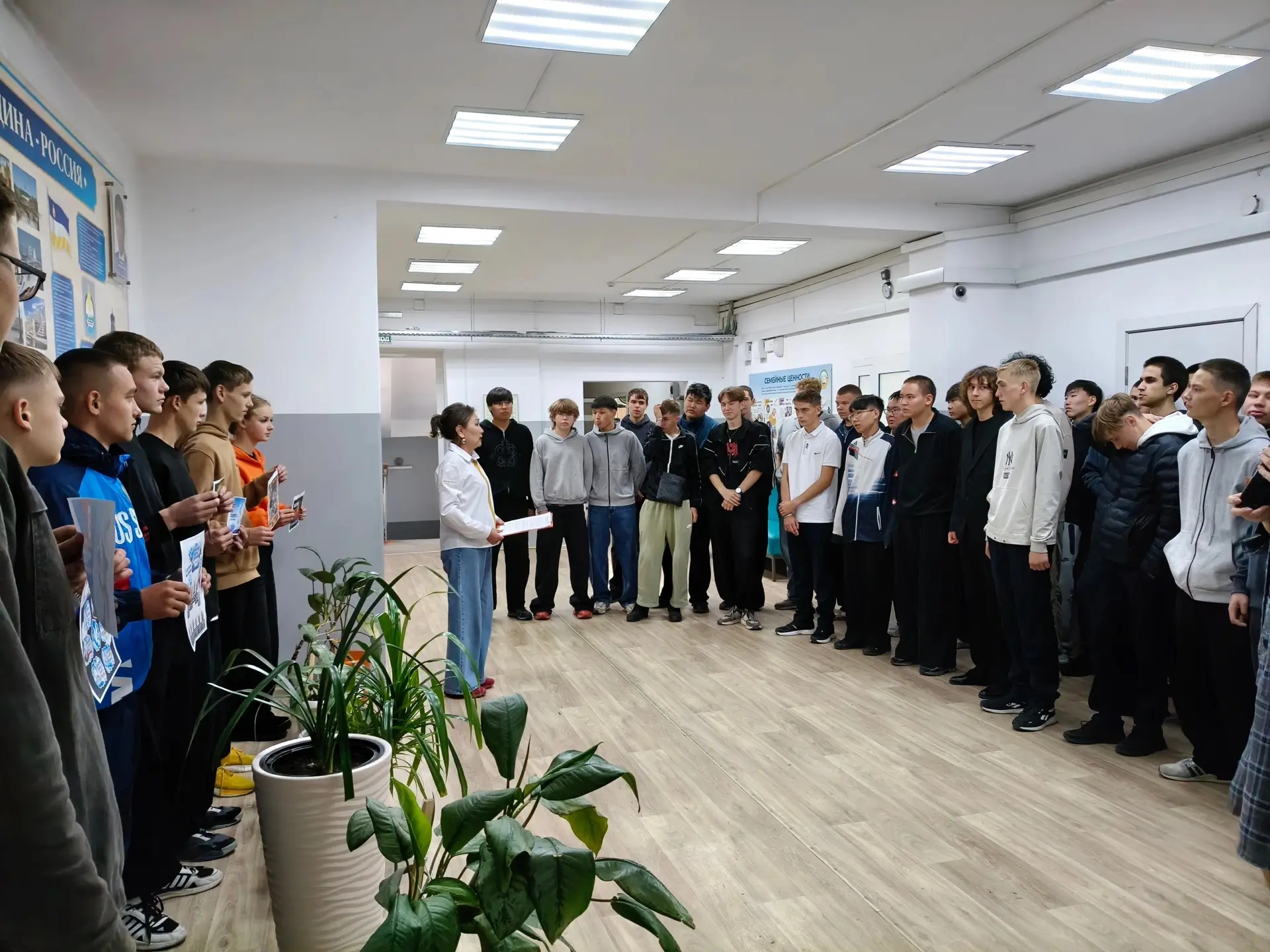 🔹Память сердца: в Байкальском колледже недропользования почтили жертв Беслана
