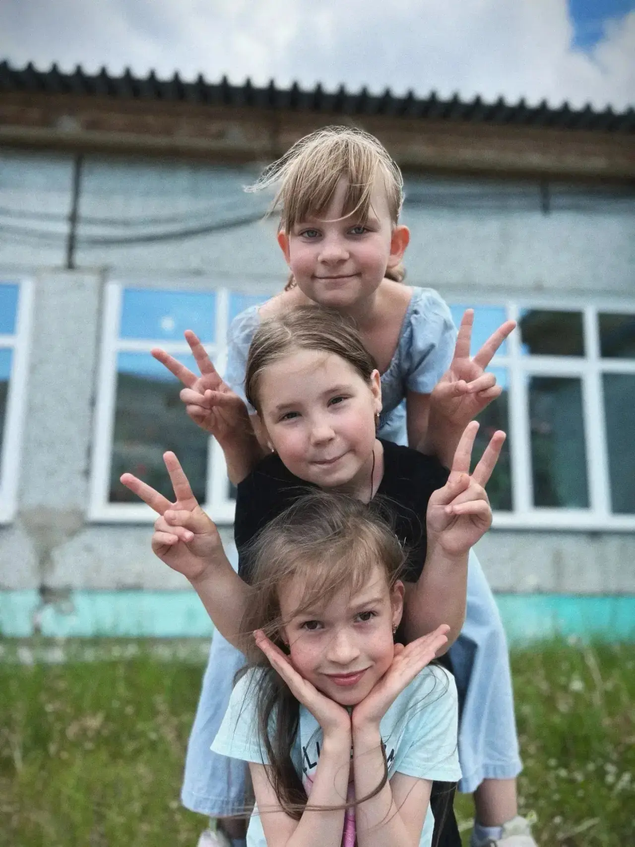 🔥 День в школьном лагере: спорт, творчество и музыка!