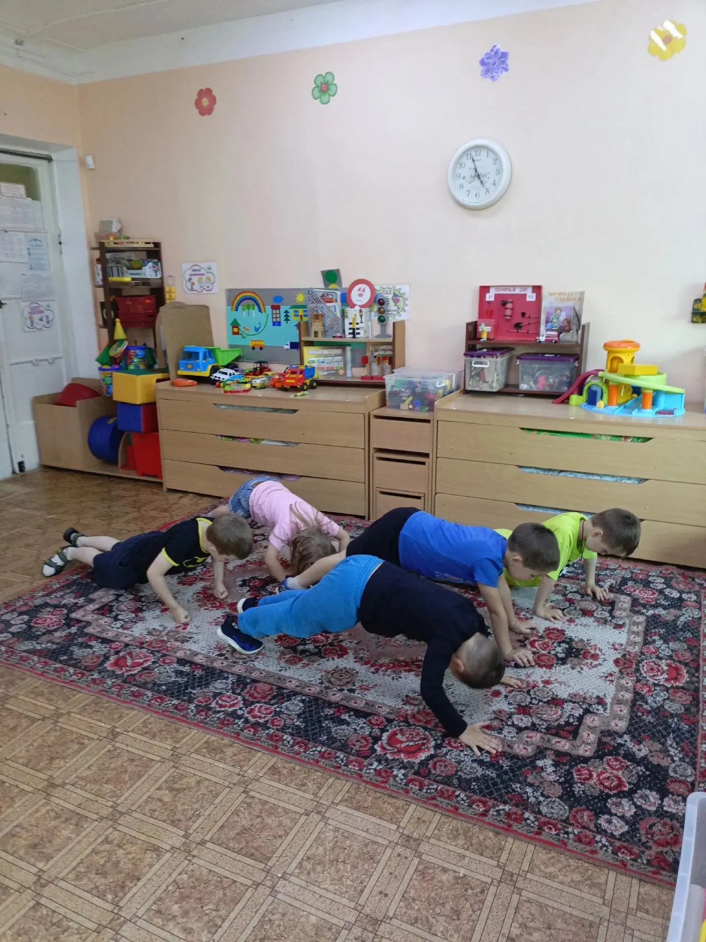 В рамках реализации проекта "СемьЯ - это Мы" на первой неделе июля в старшей группе про...