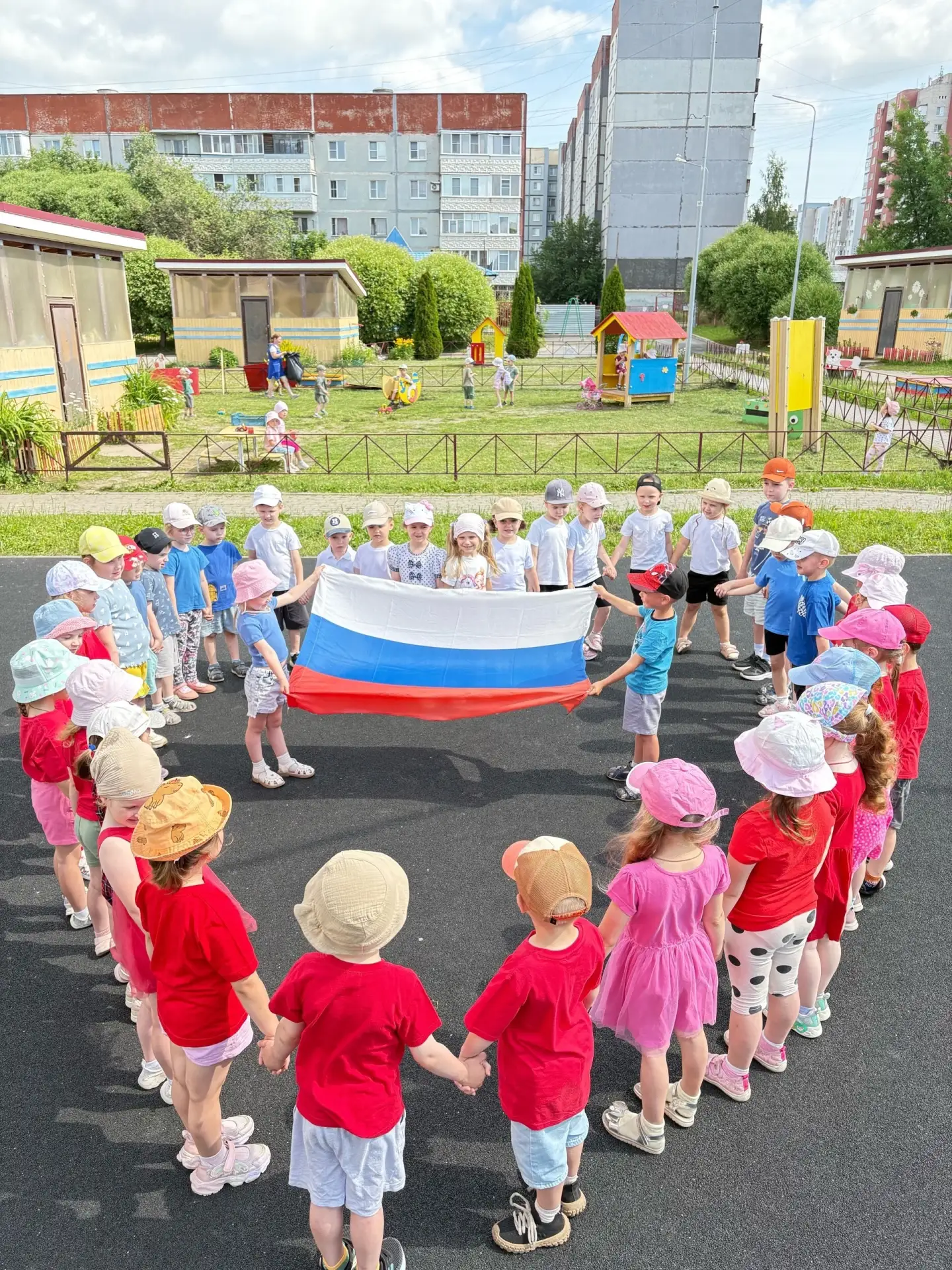 ☝ Министерство просвещения Российской Федерации объявило 2026-й Годом дошкольного образования. Расск