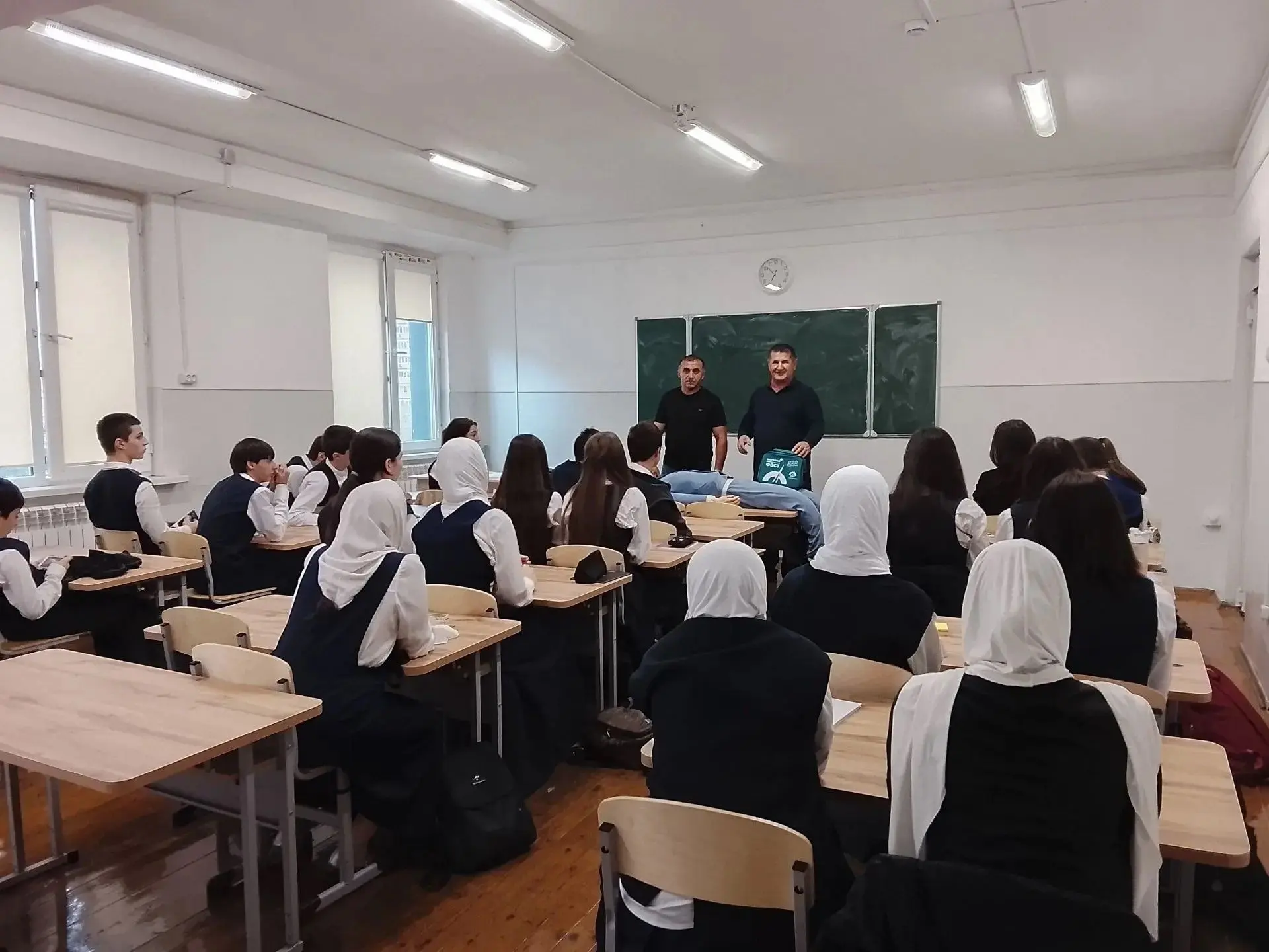 ✅ В Каспийске продолжаются плановые занятия по оказанию первой помощи. Очередной мастер...