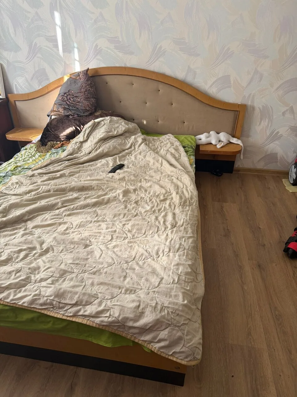 Продам кровать с матрасом, 13 тыс.
