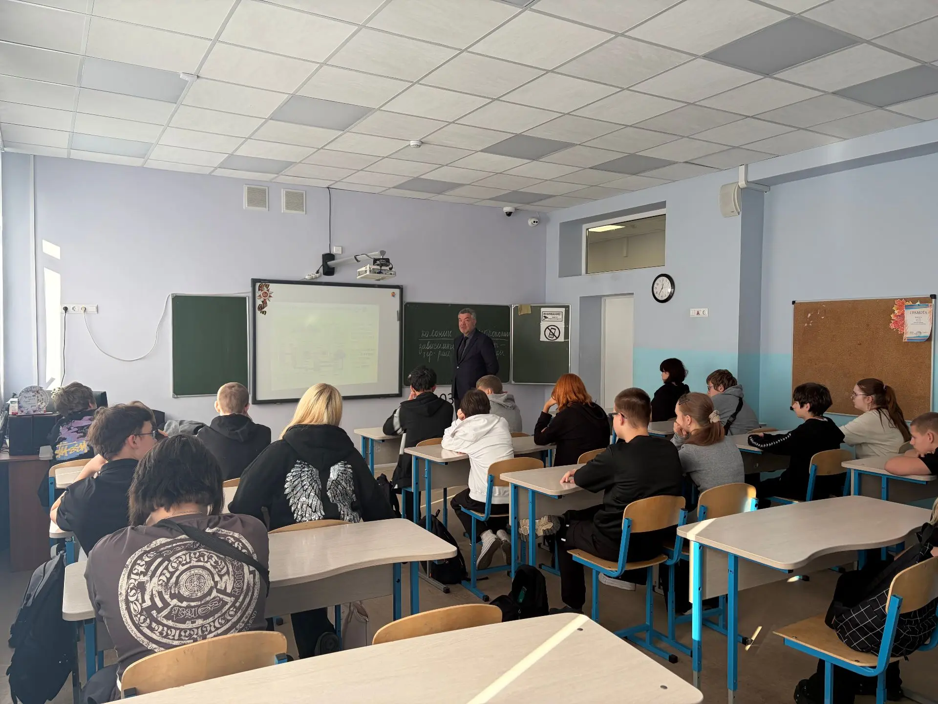 🏫 «Неделя без турникетов»: урок профориентации для восьмиклассников школы №14