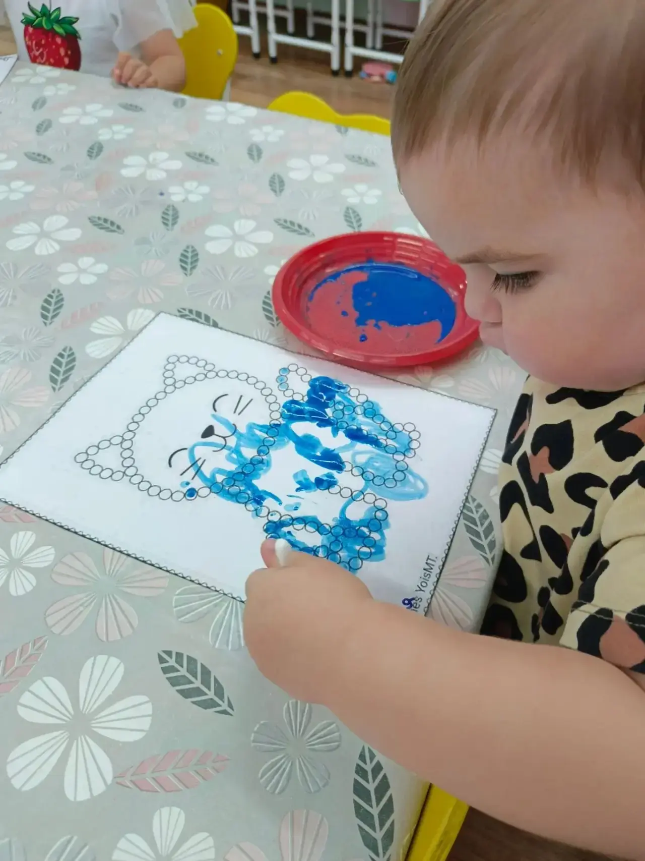 Ватной палочкой макнем,