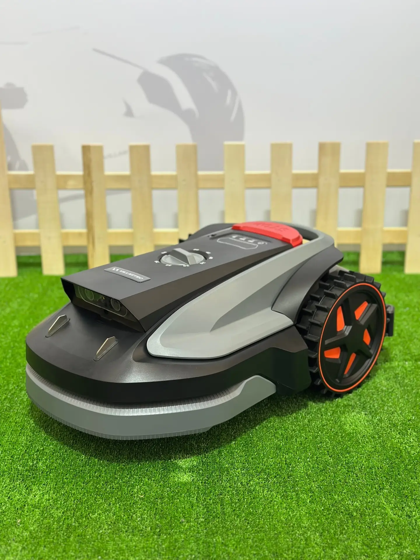 ⚡ВРЕМЯ ДЕЛЕГИРОВАТЬ ЗАДАЧИ! Робот‑газонокосилка VILLARTEC MI 800V!