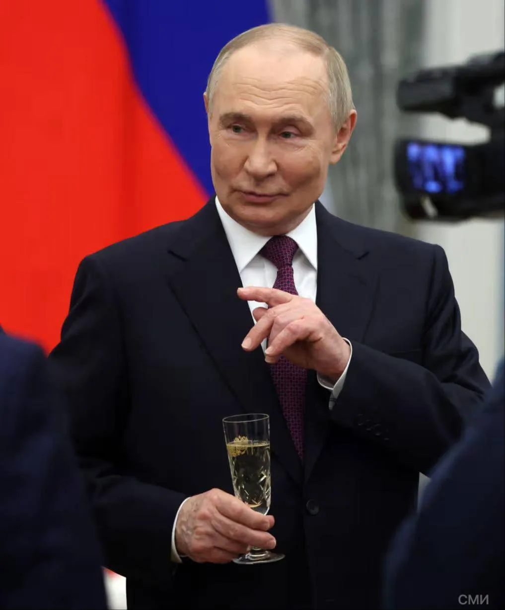 🎂Владимиру Путину исполнилось 74 года