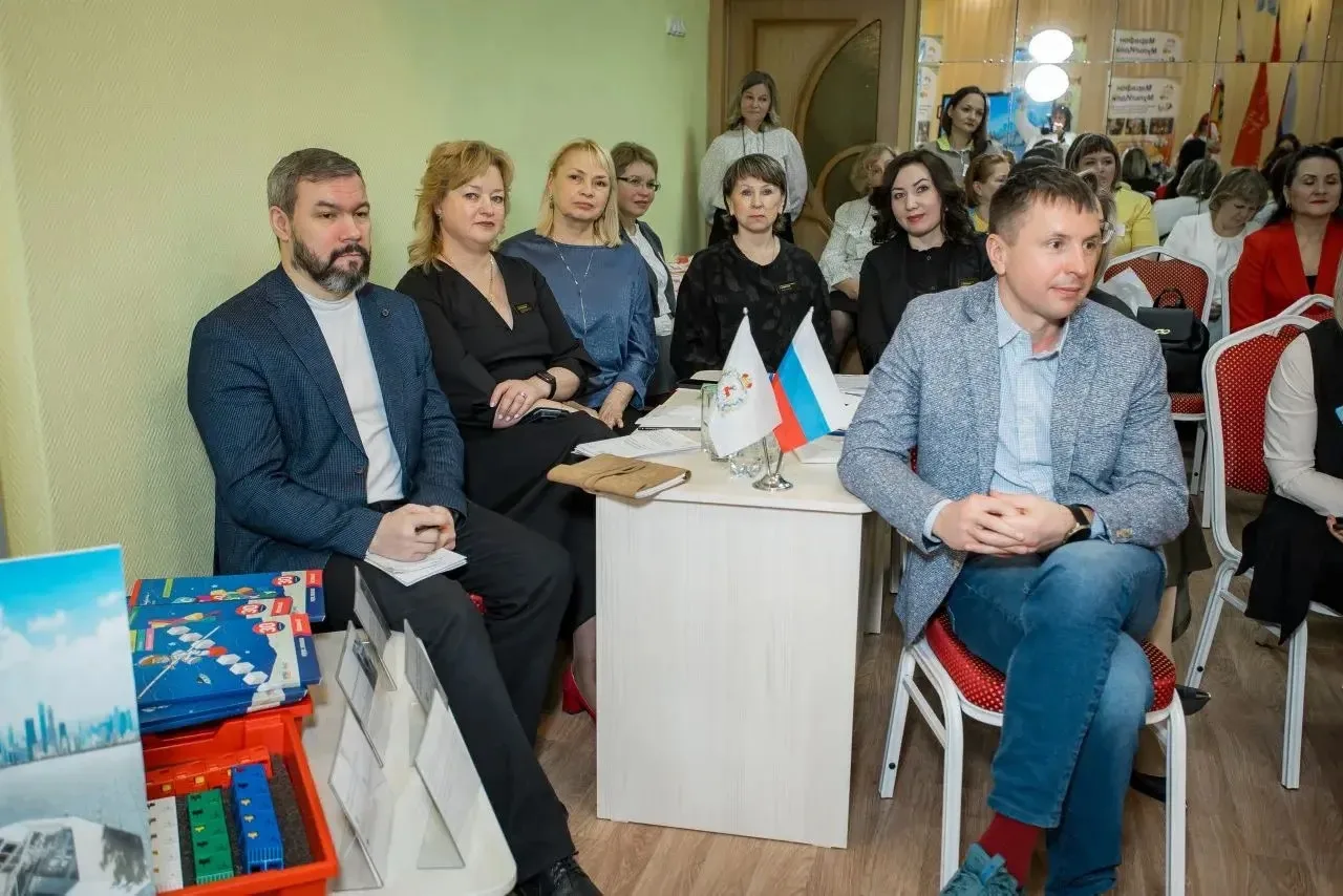 Инженерное мышление начинается с детства: на Бору прошел областной семинар-практикум  🌐27 февраля на