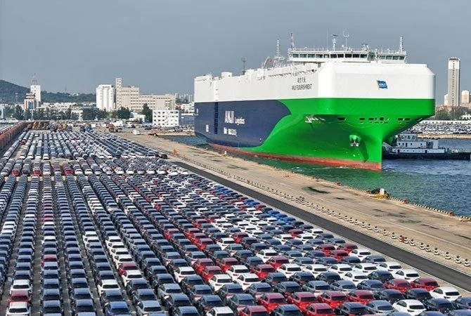 В августе Китай экспортировал рекордные 894 тыс. легковых автомобилей, увеличившись на ...
