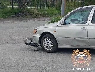 8-летний велосипедист выехал из-за автобуса и попал под колёса

14 июня в Елизово, на улице Уральско