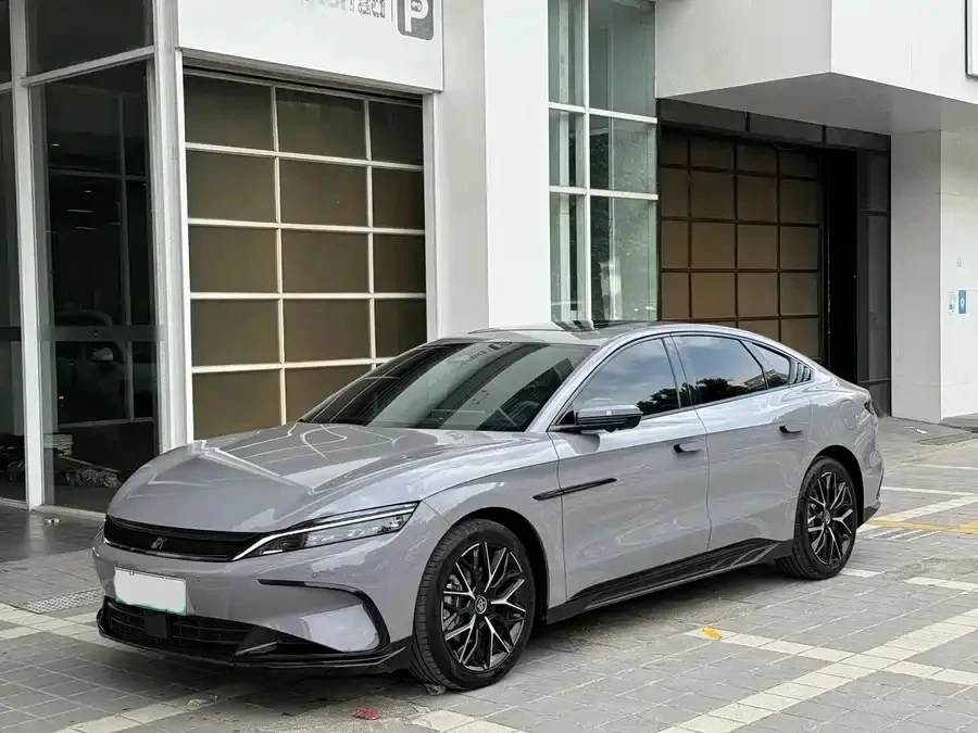 BYD Han 125KM
1.5T, 278 л.с., PHEV
Год выпуска: 2025
Пробег: 25 т.км.
Отличное состояние🚗, автомоби