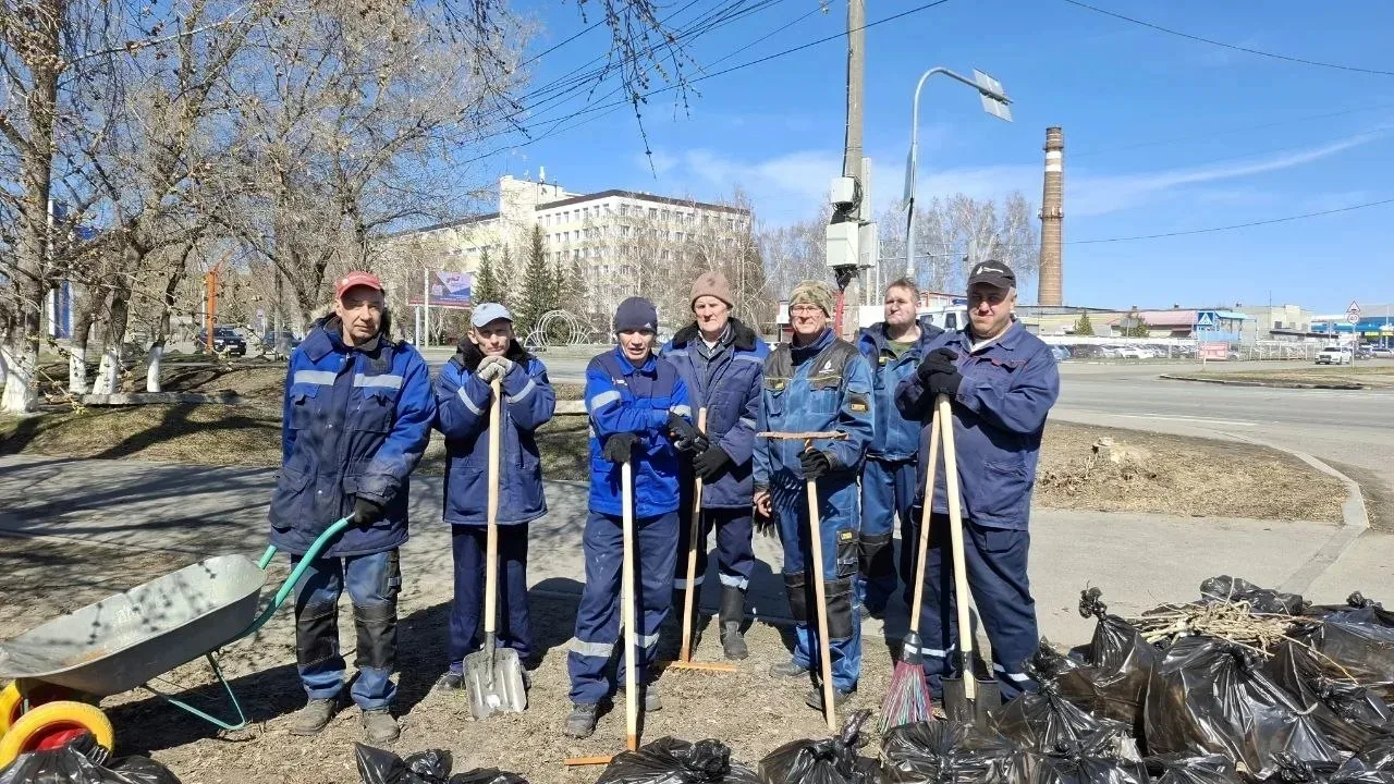 Сотрудники Росводоканал Барнаул присоединились к общегородскому субботнику  Сегодня на всех производ