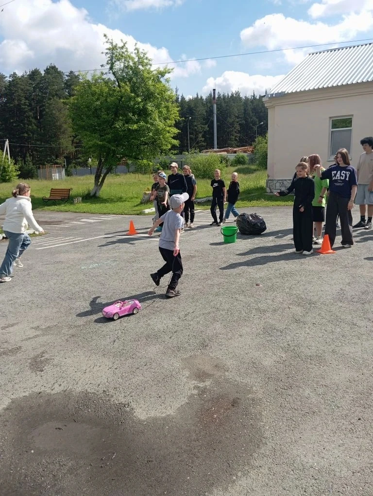 День пожарной безопасности в нашем лагере: учимся быть героями!

6 день в нашем лагере прошёл под де