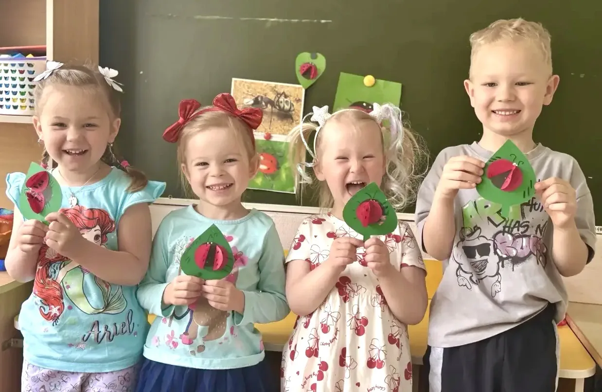 УЧИМСЯ, ИГРАЯ (Часть 1) 🤩 Чтобы развить в детях интерес к обучению в школе, наши дошколята учатся но