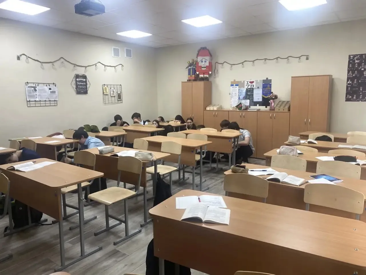 Сегодня в школе прошли плановые учения 🚨
