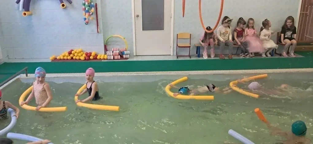 День Нептуна в детском саду: водные приключения для старших и подготовительных групп!  🌊 В нашем дош