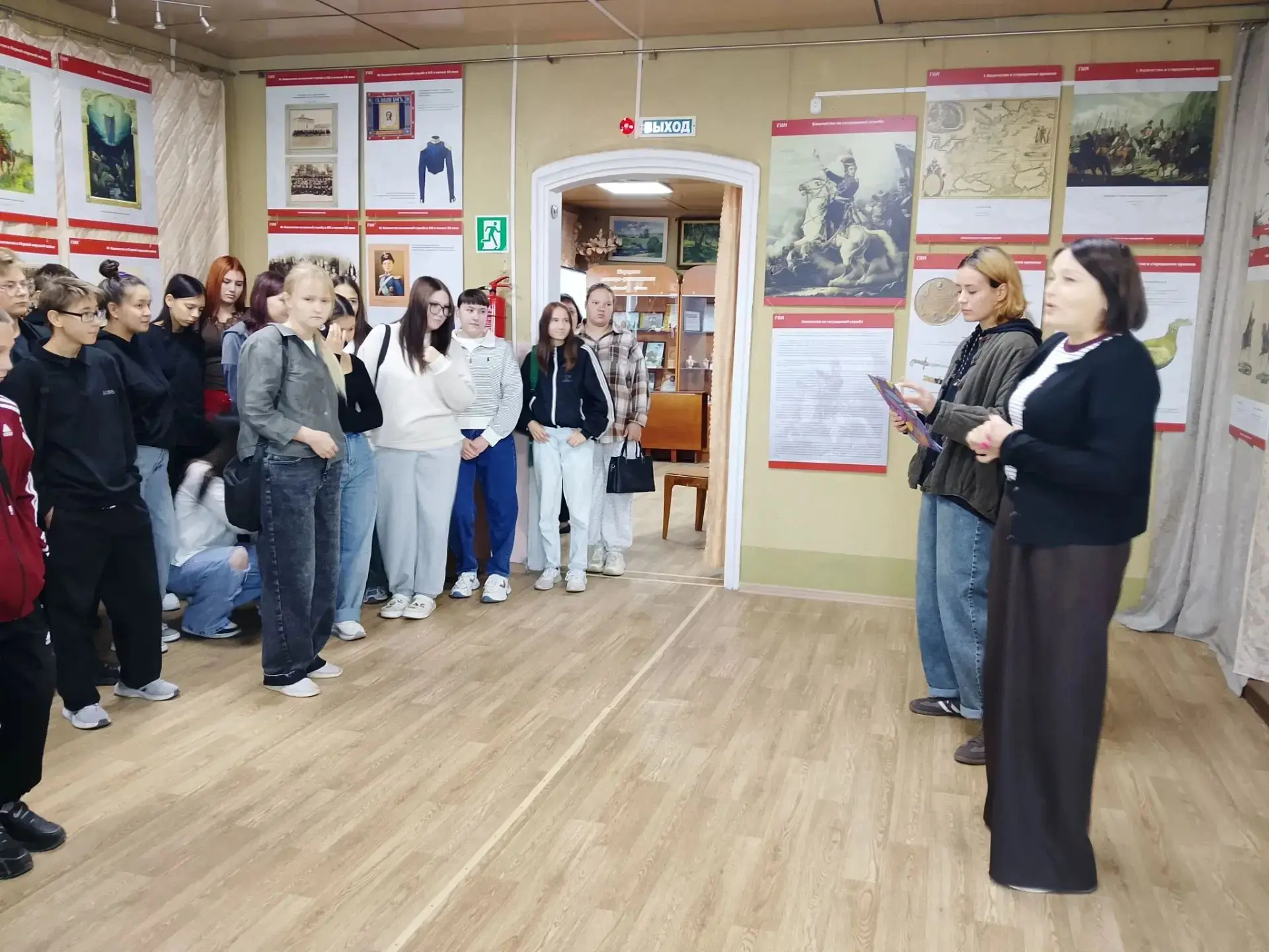 💥Погружение в историю: «Движение Первых» на выставке о казачестве 🐎