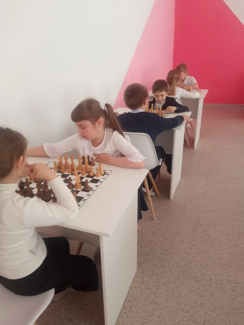 Точка роста. Кружок " Шахматы".Подведены итоги первого года обучения  игры в шахматы. К...