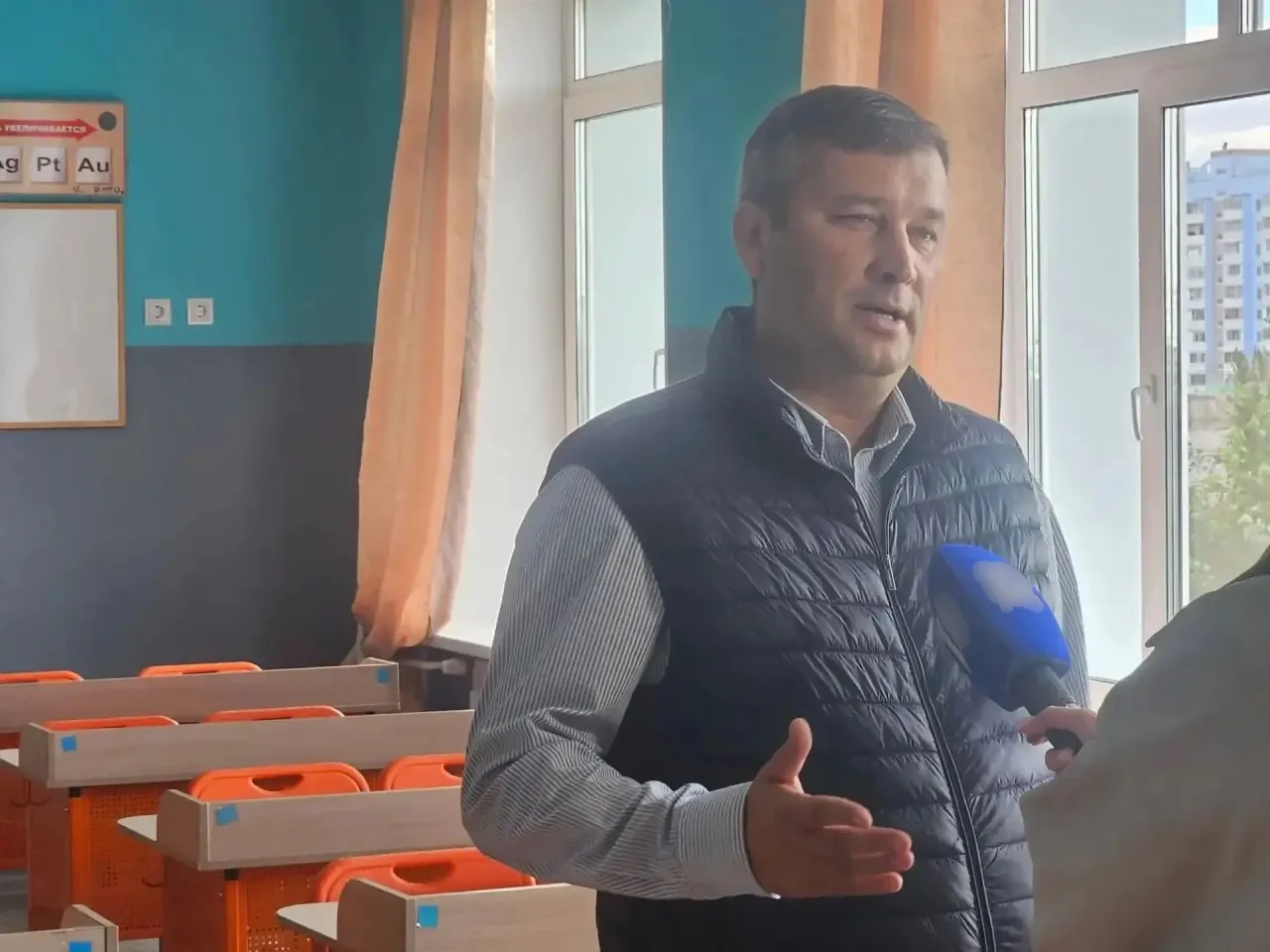 ☀️В последний день лета проверял готовность подшефных школ к учебному году.