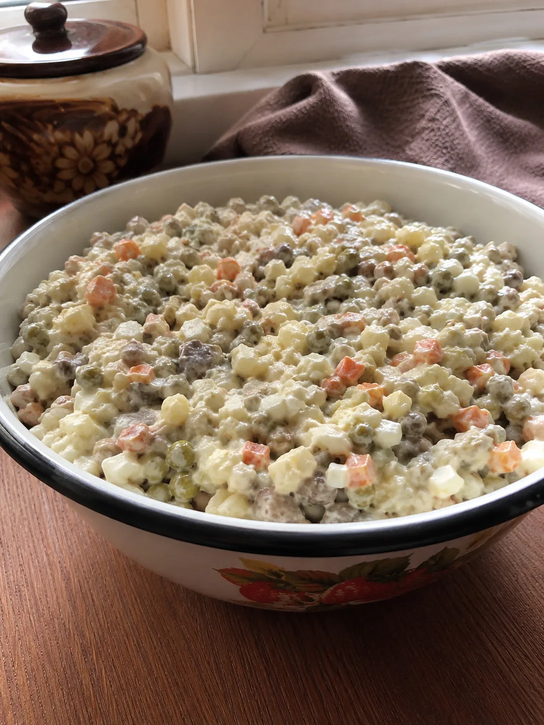 ОЛИВЬЕ БЕЗ МЯСА — ДЕЛАЮ ТАК УЖЕ 7 ЛЕТ, И ГОСТИ ПРОСЯТ РЕЦЕПТ КАЖДЫЙ РАЗ  Раньше я и представить не м