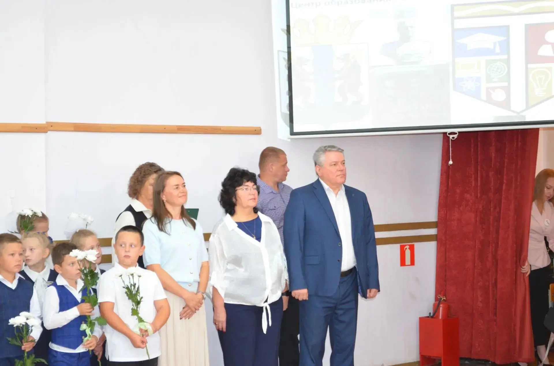 В нашем Образовательном комплексе прозвенел первый звонок! 🎉