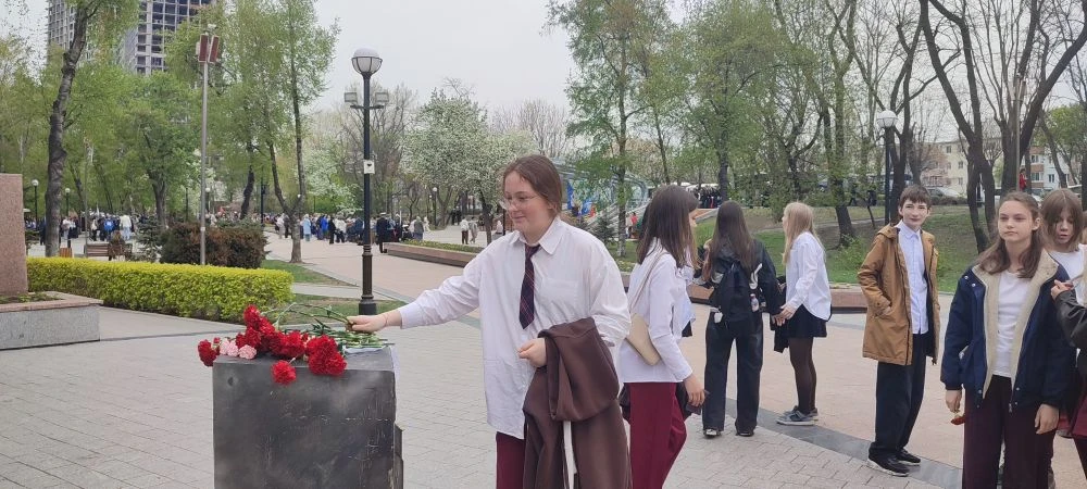 🌟   Сегодня 7 мая  наши школьники 7 А и 7 Г классов приняли участие в торжественном мероприятии в Па