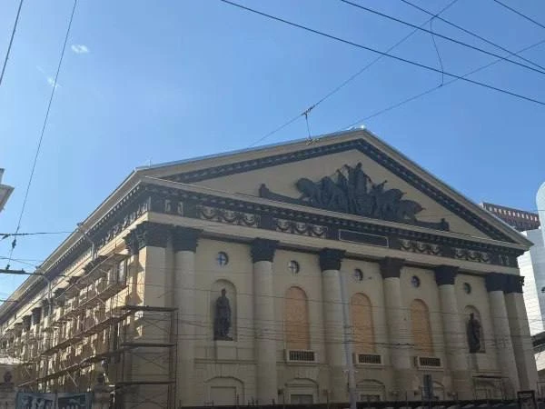 ⚡️ Фасад ростовского цирка обещают завершить в ноябре