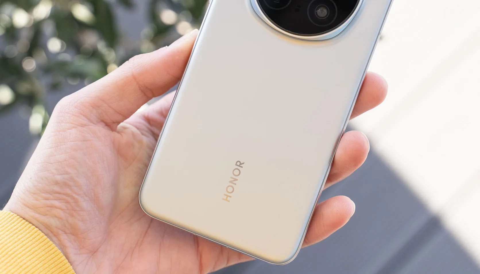 Honor собирается выпустить телефон с ёмкостью батареи на 13 000 мАч