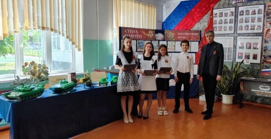 В рамках реализации программы патриотического воспитания педагоги и воспитанники ЦДТ ст...