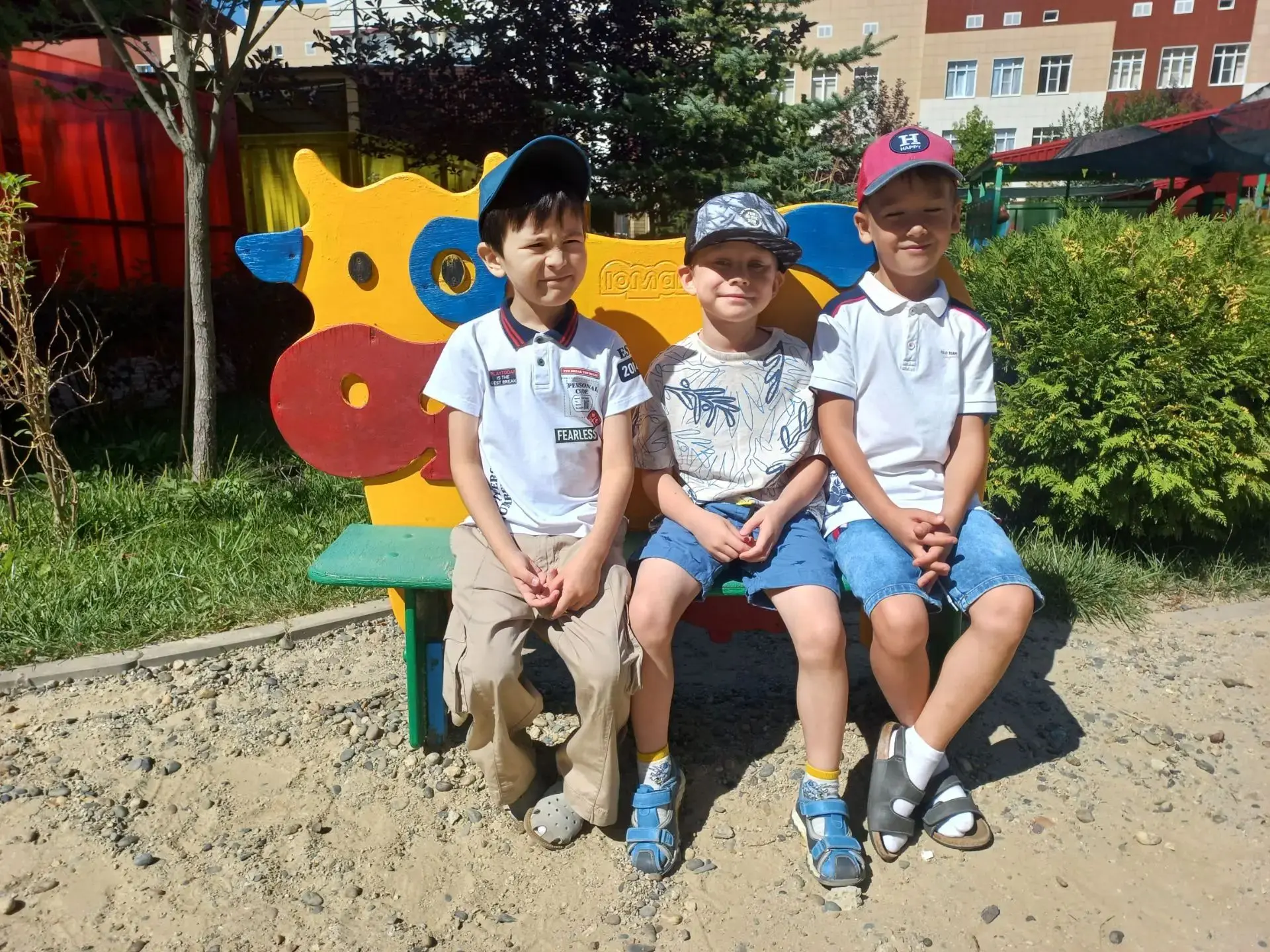 Лето, ах лето! Как быстро оно пролетело. Но мы с ребятами решили, что это не повод для ...