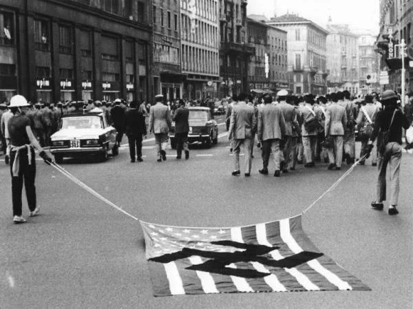 Протест против войны во Вьетнаме. Италия, 1970 год.