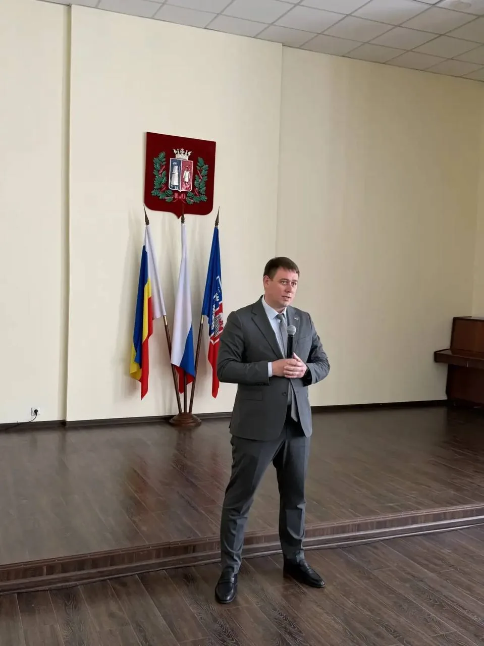 В МБУ «ЦСОН Железнодорожного района г. Ростова-на-Дону» отметили профессиональный празд...