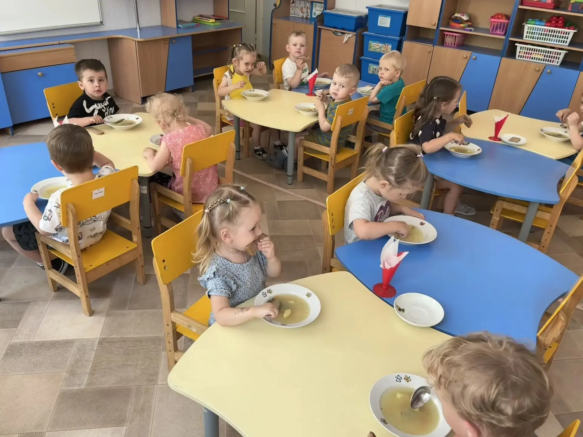 🍎Организация питания.🍎

☝️😊Правильное питание — важная часть здорового развития ребёнка. В нашем 