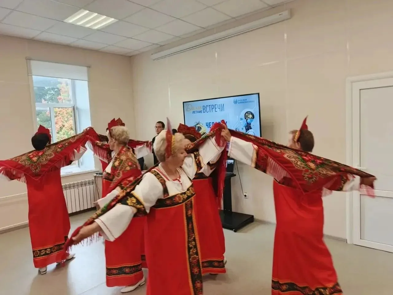 «ДОЛГОлетние встречи» в городе Балашов Самойловских «серебряных» волонтёров. Здравствуй...