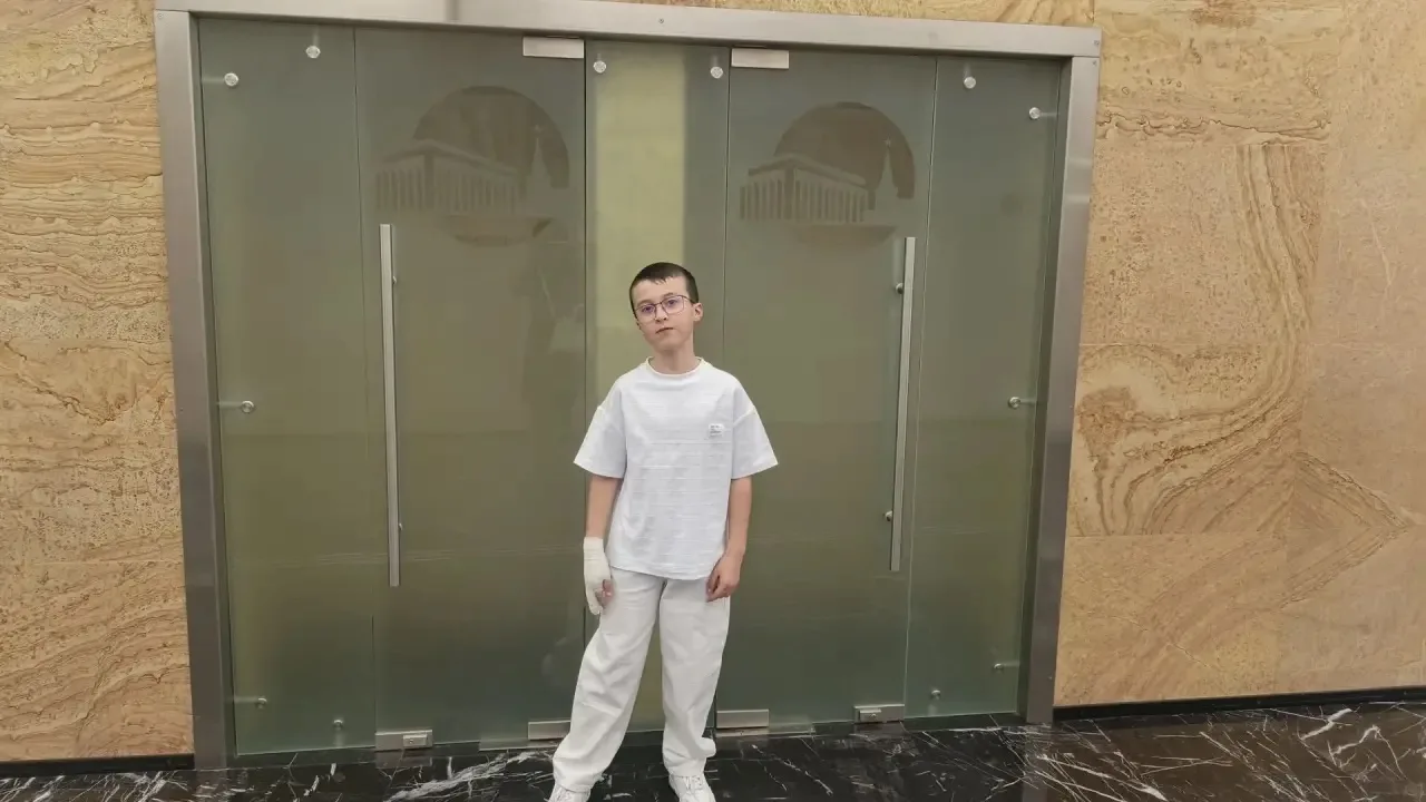 🎤 Звезда среди нас: Глеб Язев выступил в Кремле!